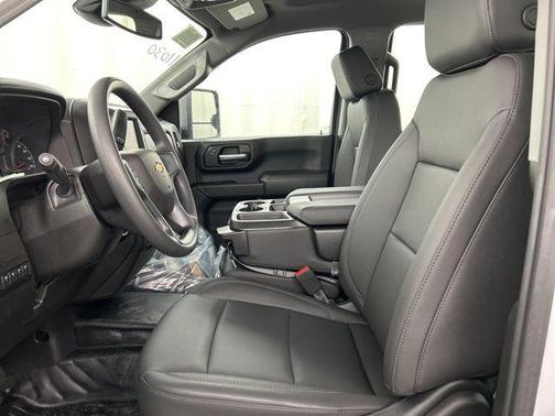 2025 Chevrolet Silverado 3500 WT