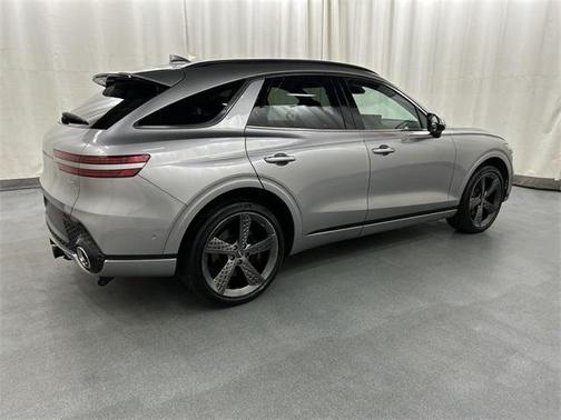 2023 Genesis GV70 2.5T AWD