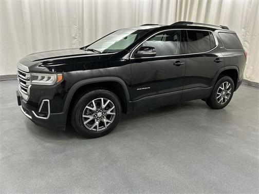 2022 GMC Acadia AWD SLT
