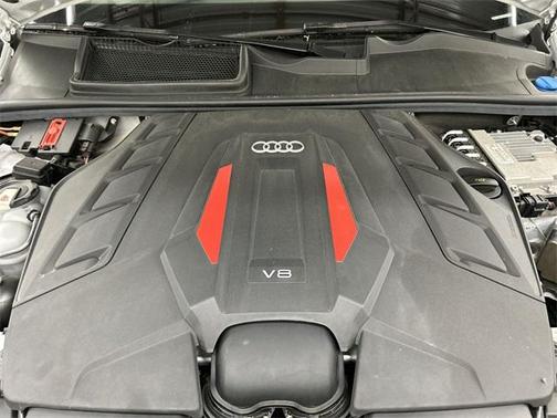 2021 Audi SQ8 4.0T Premium Plus
