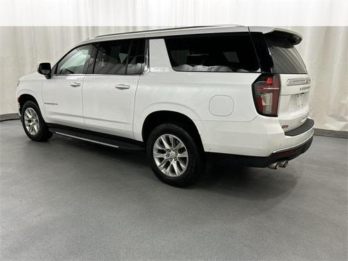 2024 Chevrolet Suburban Premier