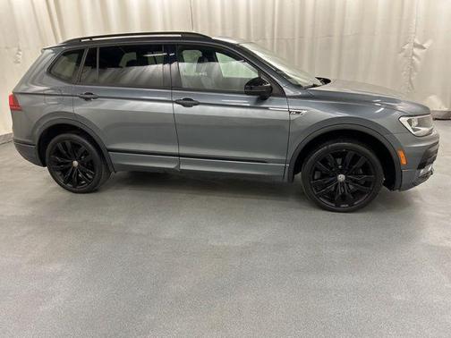2020 Volkswagen Tiguan 2.0T SE R-Line Black 4MOTION