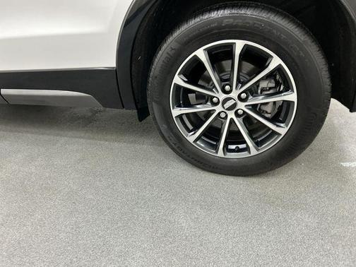 2025 Cadillac XT4 Sport