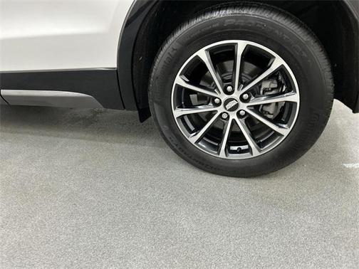 2025 Cadillac XT4 Sport