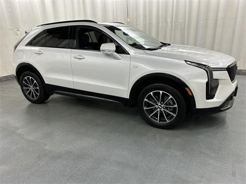 2025 Cadillac XT4 Sport