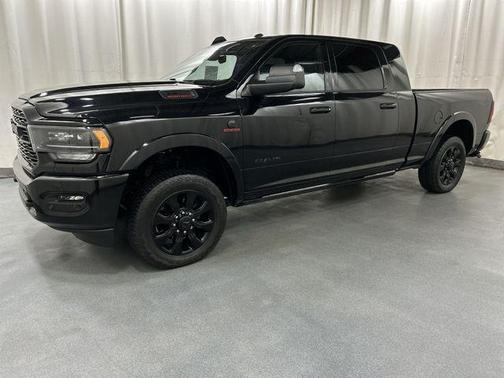 2022 RAM 3500 Limited Mega Cab 4x4 6'4' Box