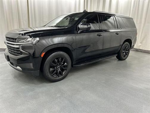 2022 Chevrolet Suburban LT