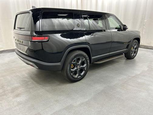 Midnight 2023 Rivian R1S Launch Edition