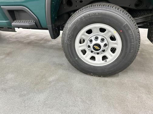 Woodland Green 2026 Chevrolet Silverado 2500 WT