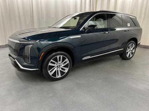 2026 Cadillac VISTIQ Luxury