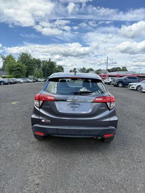 2021 Honda HR-V LX