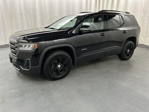 2023 GMC Acadia AWD AT4