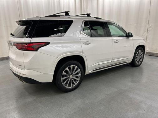 2022 Chevrolet Traverse Premier