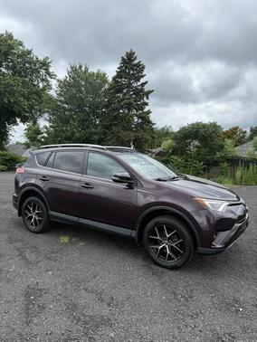 2018 Toyota RAV4 SE