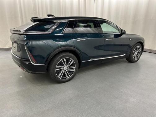 2025 Cadillac LYRIQ Luxury w/1SD