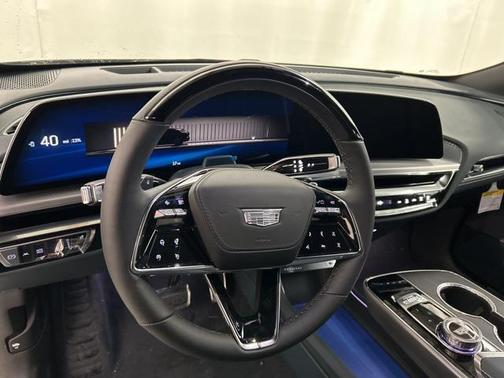 2025 Cadillac LYRIQ Luxury