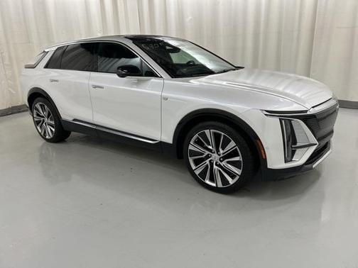 2025 Cadillac LYRIQ Luxury
