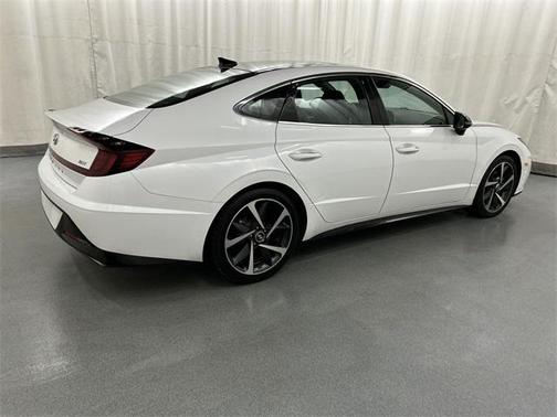 2023 Hyundai SONATA SEL Plus