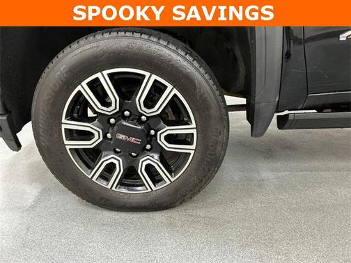 2022 GMC Sierra 2500 AT4