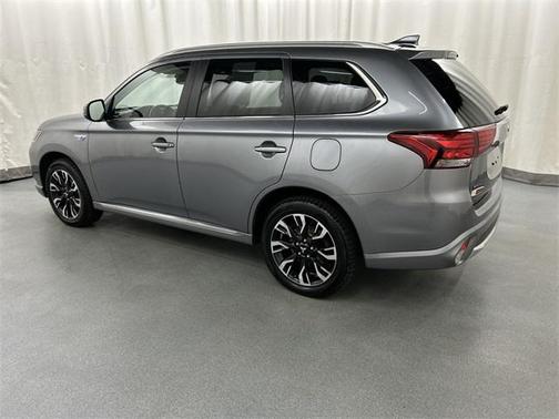 2018 Mitsubishi Outlander PHEV GT