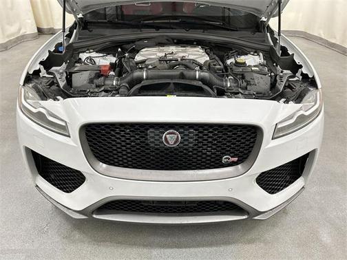 2020 Jaguar F-PACE SVR P550 AWD Automatic