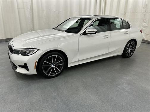 2019 BMW 330 xDrive