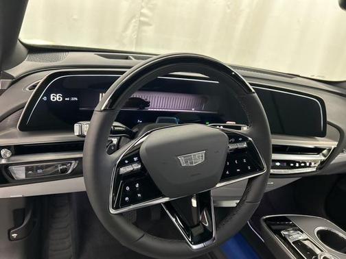 2025 Cadillac LYRIQ Luxury w/1SD