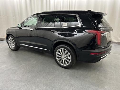 2025 Cadillac XT6 Premium Luxury AWD