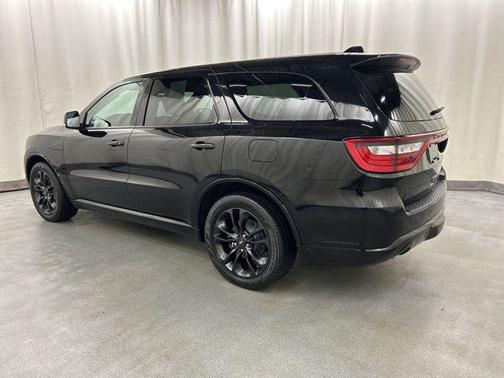 DB Black Crystal Clearcoat 2022 Dodge Durango R/T Plus