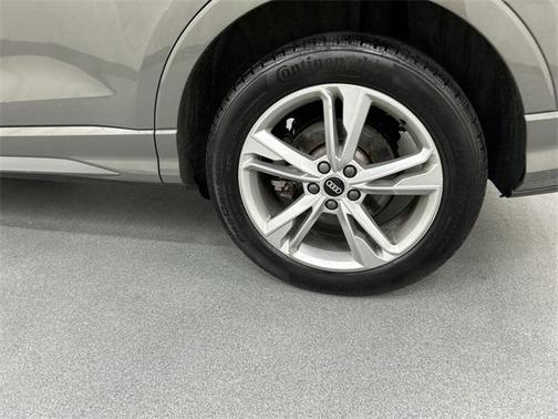 2022 Audi Q3 45 S line Premium Plus