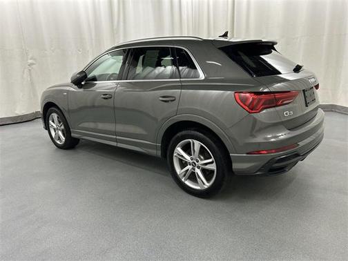 2022 Audi Q3 45 S line Premium Plus