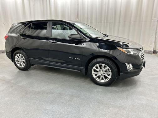 Mosaic Black Metallic 2021 Chevrolet Equinox LS