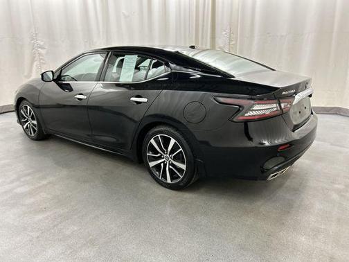 Super Black 2023 Nissan Maxima SL