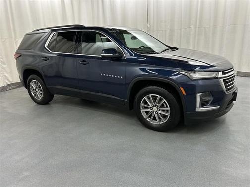 2023 Chevrolet Traverse LT Leather