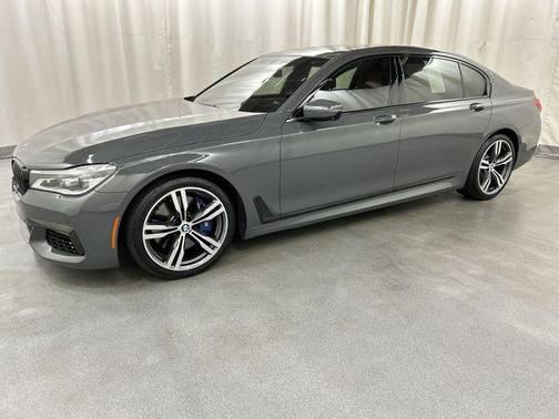 Carbon Black Metallic 2018 BMW 750 i xDrive