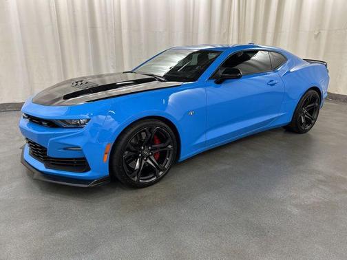 Blue 2022 Chevrolet Camaro 1SS