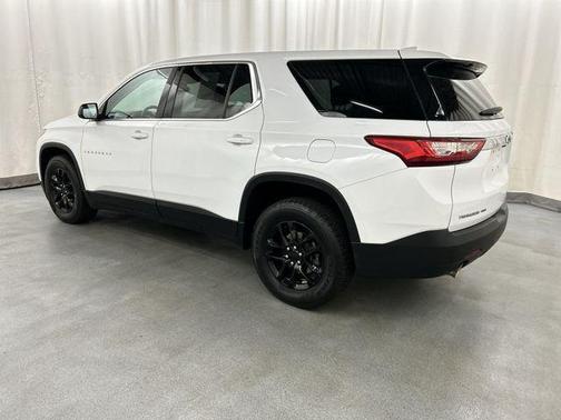 Summit White 2020 Chevrolet Traverse LS