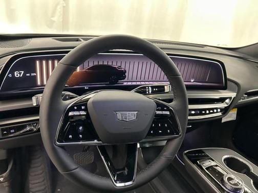 2025 Cadillac LYRIQ Luxury w/1SC