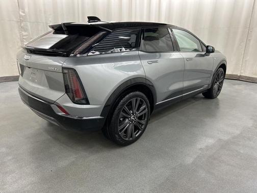 2026 Cadillac OPTIQ Premium Sport