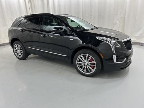 2025 Cadillac XT5 Sport