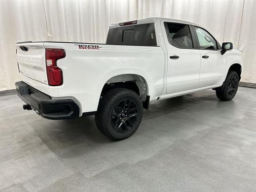 Summit White 2026 Chevrolet Silverado 1500 LT Trail Boss