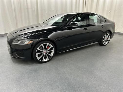 2022 Jaguar XF R-Dynamic SE P300 AWD Automatic