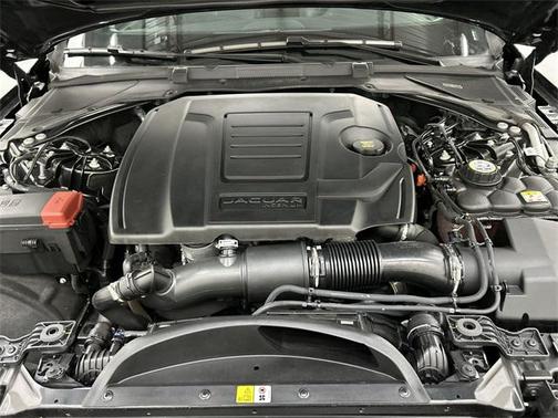 2022 Jaguar XF R-Dynamic SE P300 AWD Automatic