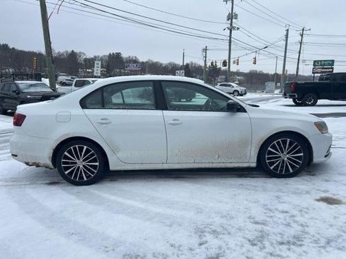 2016 Volkswagen Jetta 1.8T Sport
