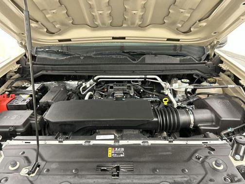 2024 Chevrolet Colorado WT