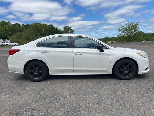2016 Subaru Legacy Base