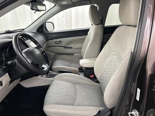 2020 Mitsubishi Outlander Sport SE