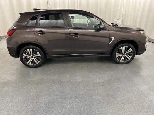 2020 Mitsubishi Outlander Sport SE