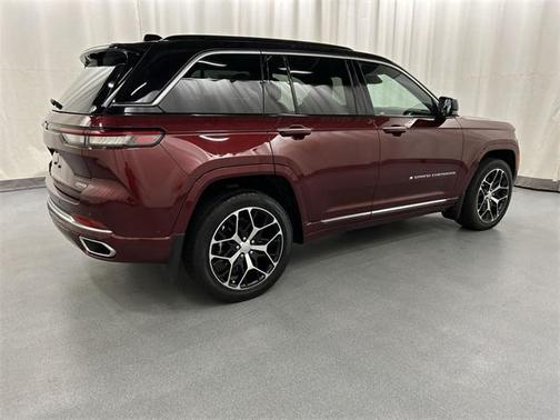 2024 Jeep Grand Cherokee 4xe Summit Reserve