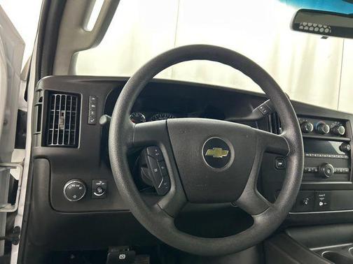 Summit White 2024 Chevrolet Express 2500 Work Van